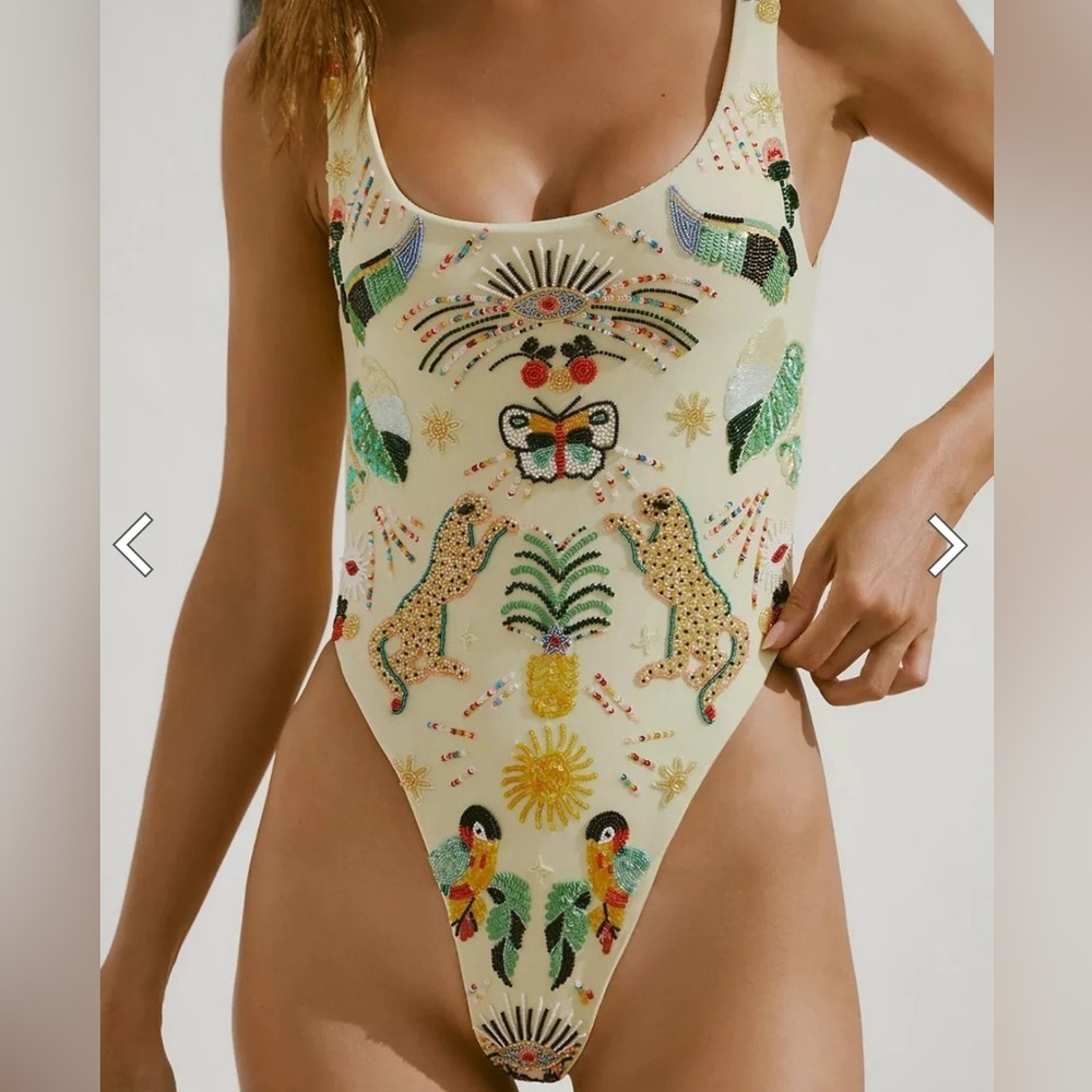 OCEANUS SWIMSUIT NWOT